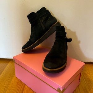 Naturalizer suede booties, size 9